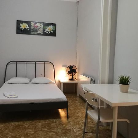 Central & Basic Ramblas Barcelona Eksteriør bilde